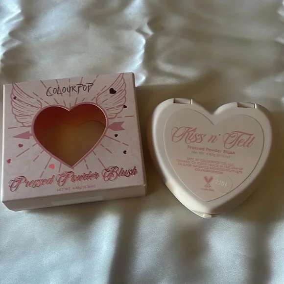 Kiss n Tell Colourpop Heart Blush - Picture 5 of 5